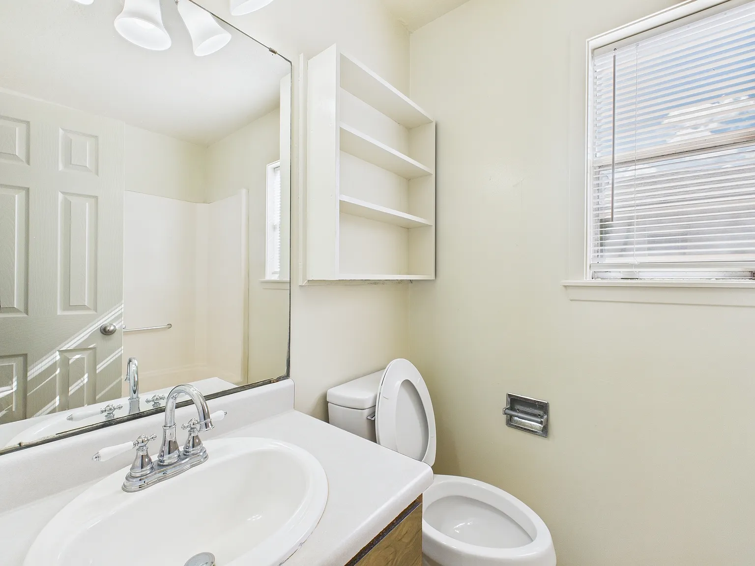 2902 Prairie Flower Circle - C — Photo 2