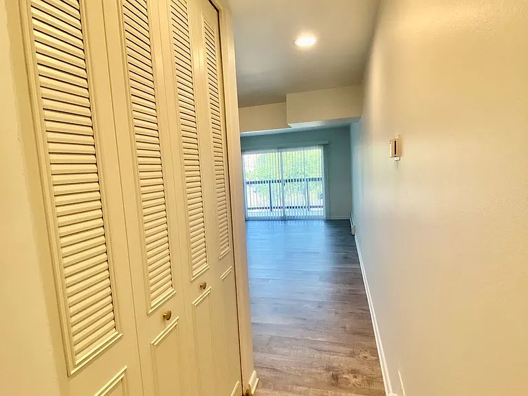 504 Saint Johns St — Photo 113
