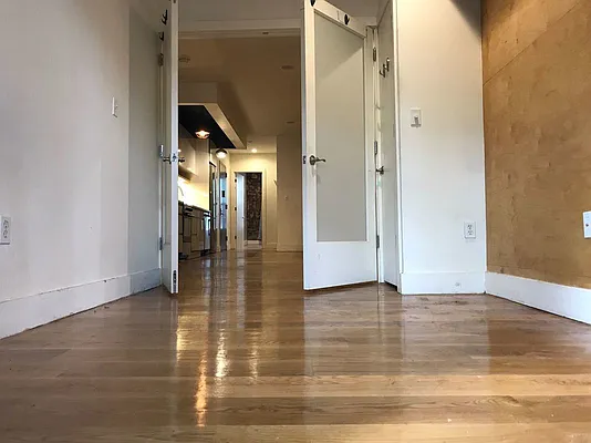 Rented by Brooklyn Group | media 10