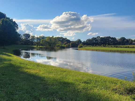 3rd image of Slaughter Pen Rd