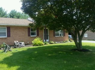 2736 Danielle Dr, Dover, PA