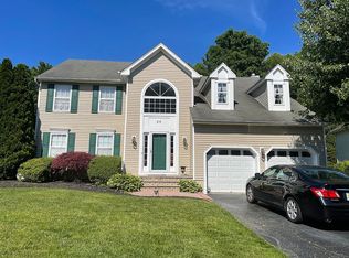 29 Brandywine Dr, Matawan, NJ 07747