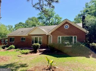 347 S College St, Metter, GA 30439