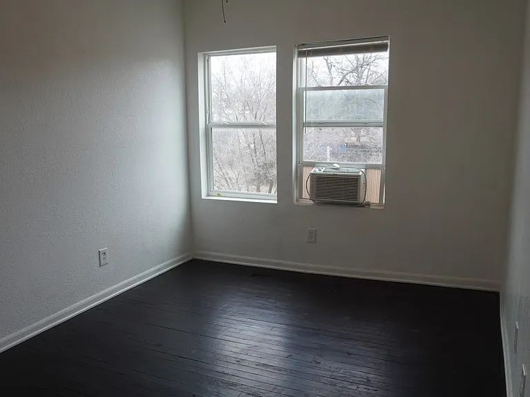 2704-2706 Benton Blvd #3N — Photo 14