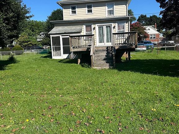 2nd image of 309 Doris Ave