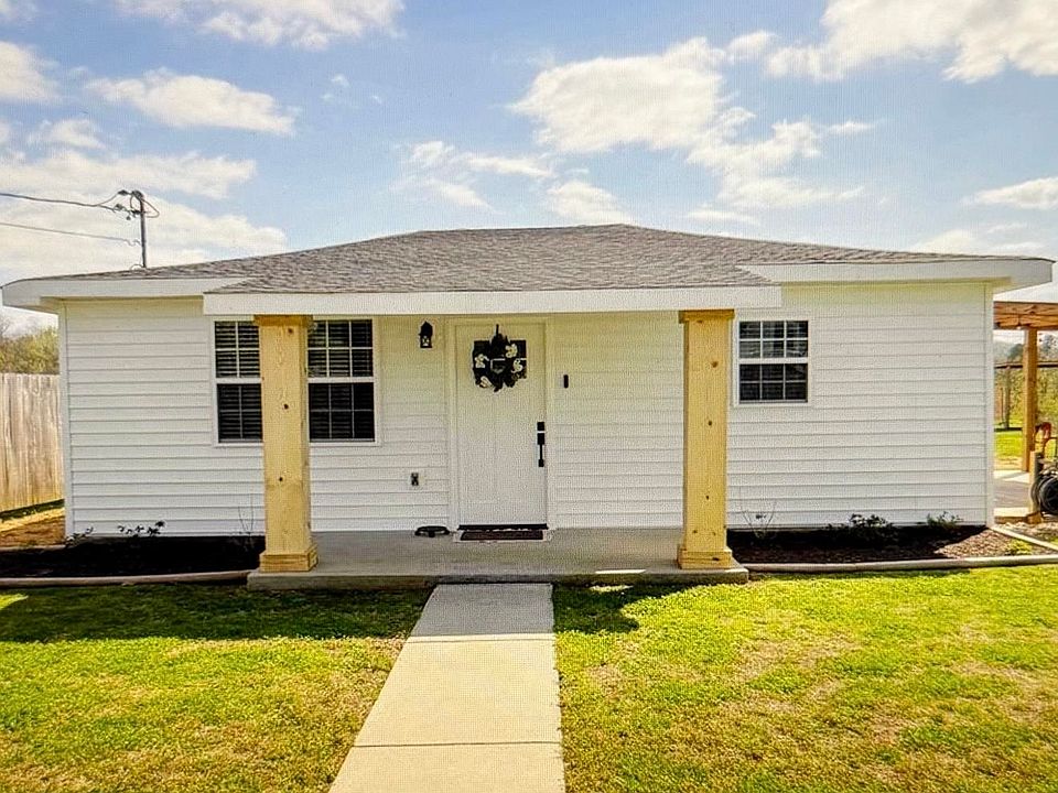 1st image of 2962 Ricks Ln