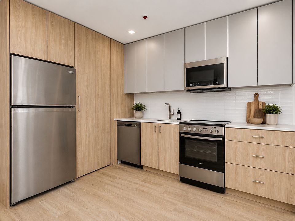 1st image of 3645 31st St #4E