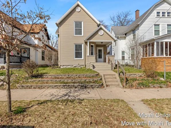 1045 Jackson St NW, Grand Rapids, MI 49504