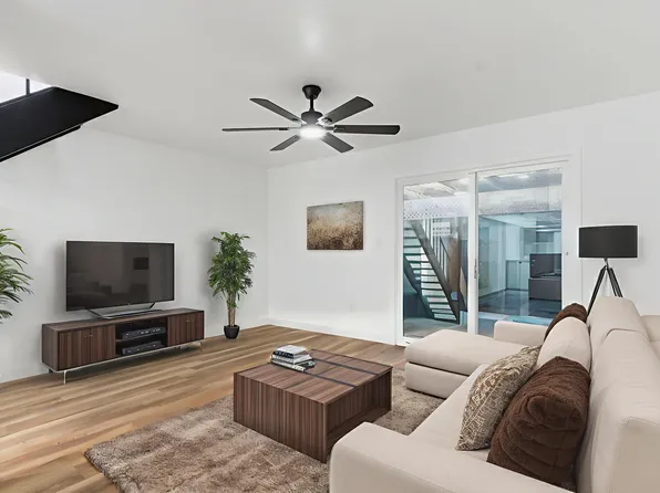2601 Edmonton St APT 10B, Bakersfield, CA 93309