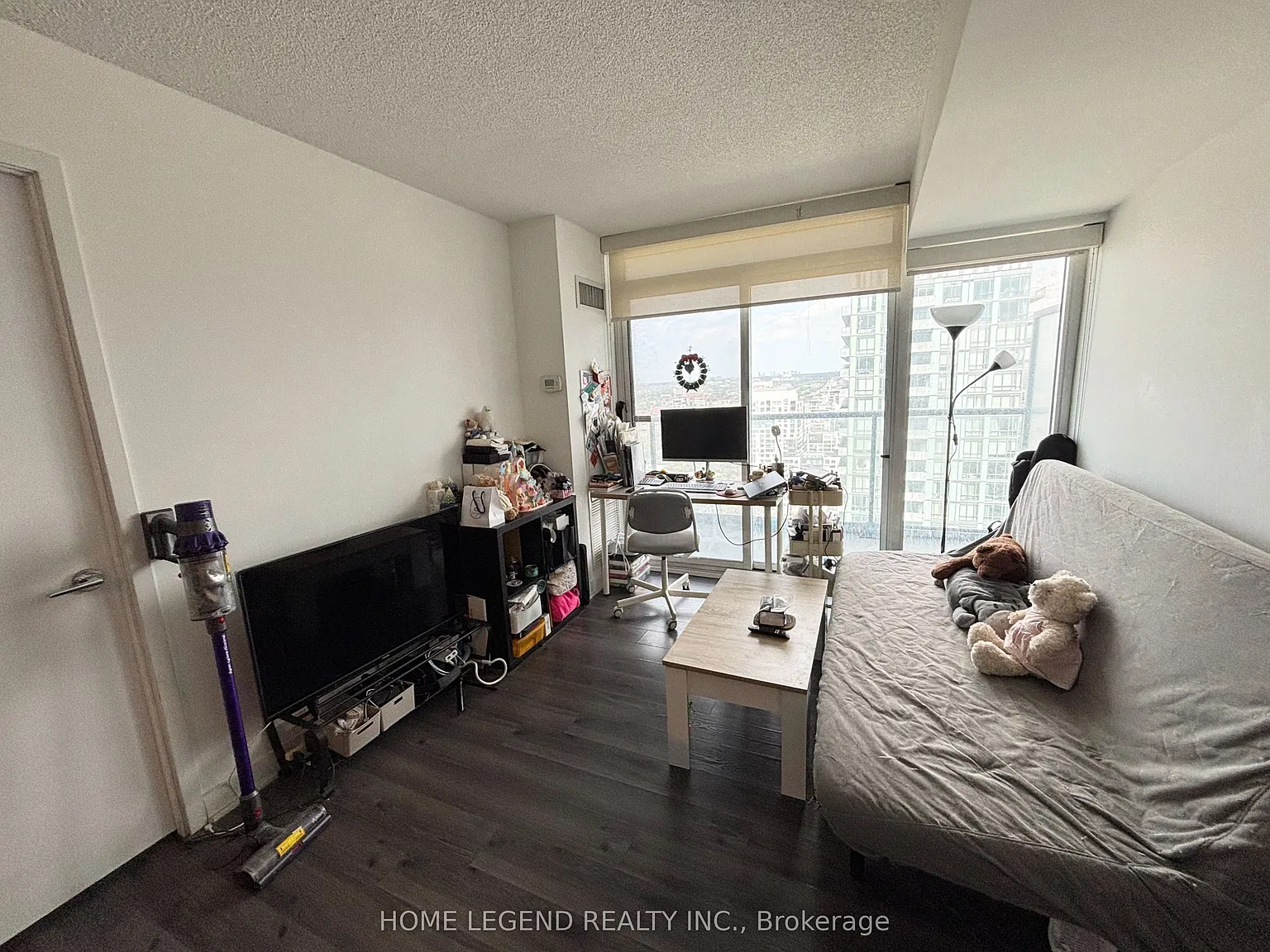 1 bed, $2,400 — Photo 3