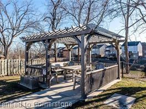 4209 Hixon St #204, Lincoln, ON L3J 0K2