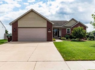 786 Blue Bird Ln, Milan, MI 48160
