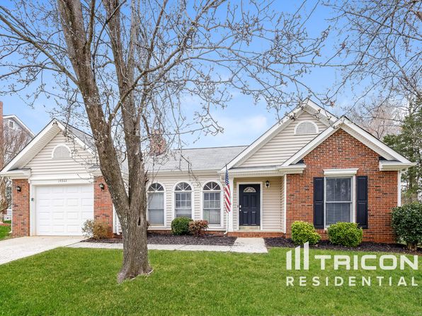 14923 Forest Mist Way