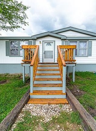 5th image of 2093 County Road 223