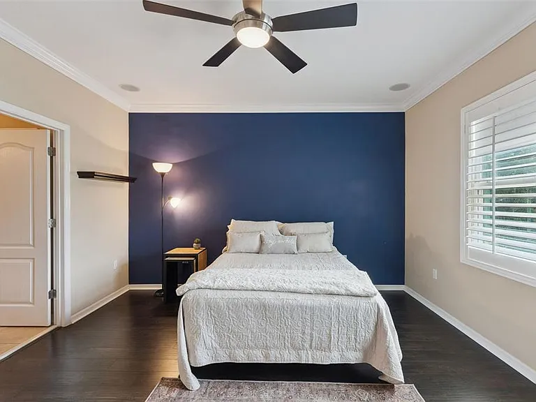9194 Shepton St — Photo 17