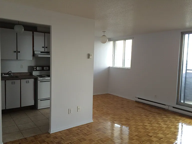 1245 Walkley Rd — Photo 11