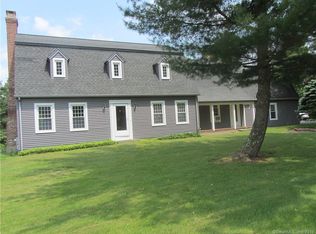 152 Munson Rd, Middlebury, CT 06762