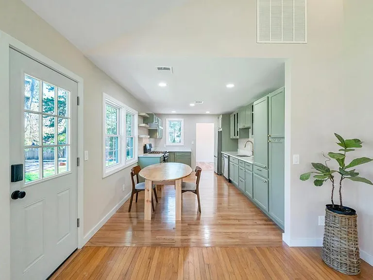 39 Old North Hwy — Photo 19