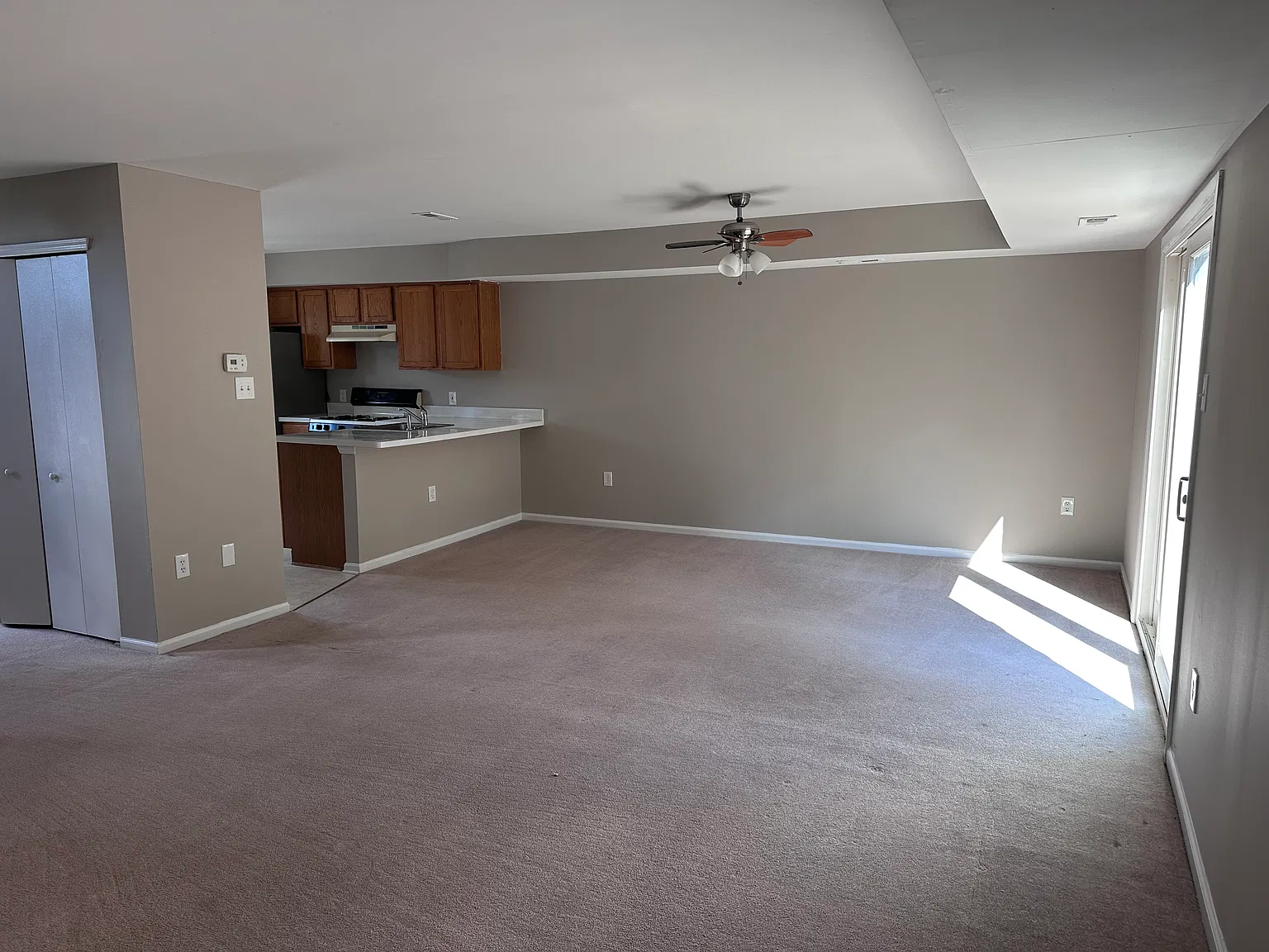 2 bed, 2.5 bath, $2,100 — Photo 1