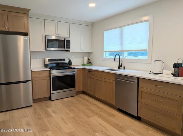 417 Euclid Ave #A, Brielle, NJ 08730
