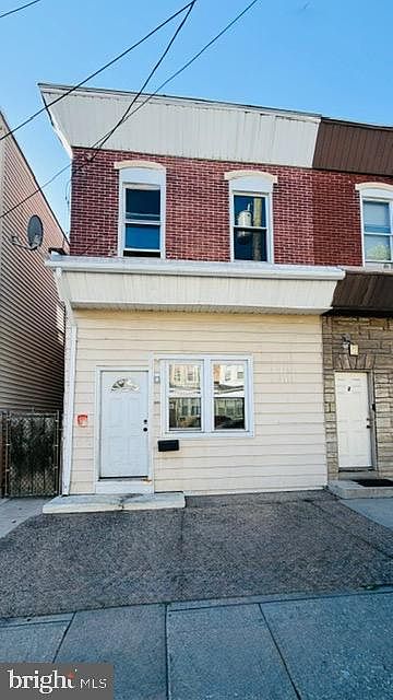 1st image of 231 3rd St