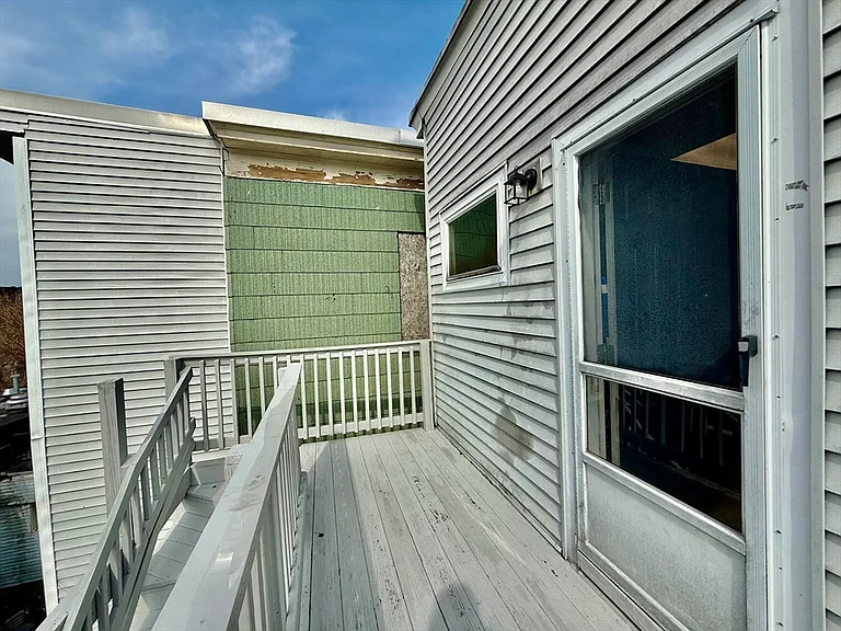 724 Cambridge St #3 — Photo 23
