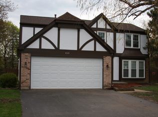 419 Pheasant Ridge Rd, Lake Zurich, IL 60047