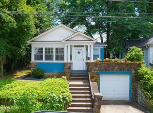 216 Windsor Rd, Staten Island, NY 10314