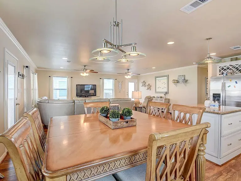 22122 Cantina Dr — Photo 9