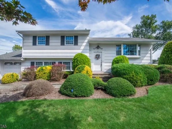 6 Esposito Dr, Fairfield Twp., NJ 07004