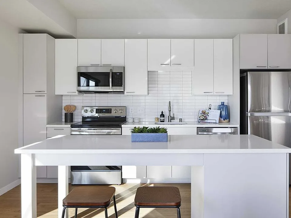 pitch unit kitchen