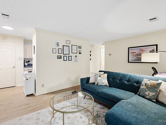 5th image of 3106 Wallaby Trce APT 605