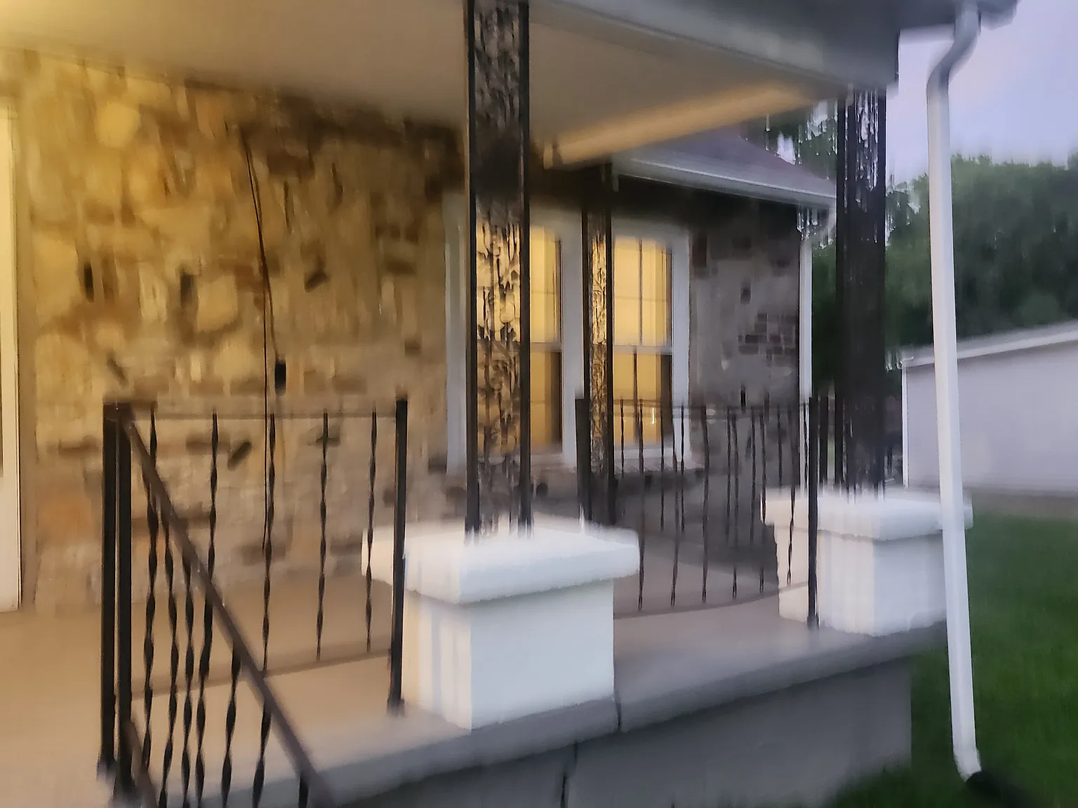 2 bed, 1000 sqft, $1,500 — Photo 3
