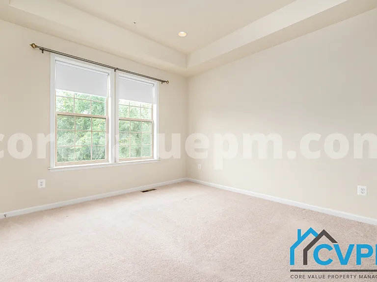 1216 Acorn Ln — Photo 15