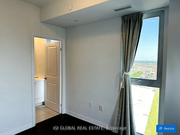 9560 Markham Rd #1808 — Photo 11
