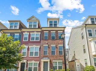 22514 Tate St #1108, Clarksburg, MD 20871