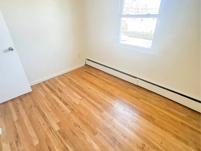148 N 22nd St #1 — Photo 15