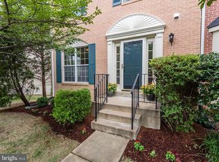 7469 Digby Grn, Alexandria, VA 22315