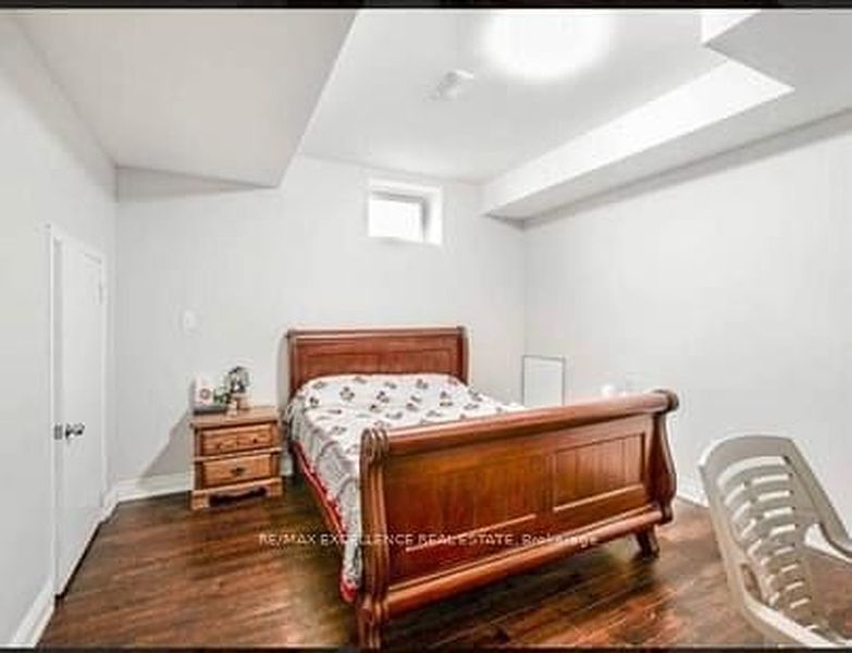 Brampton House for rent - 3 Bedrooms — photo 14