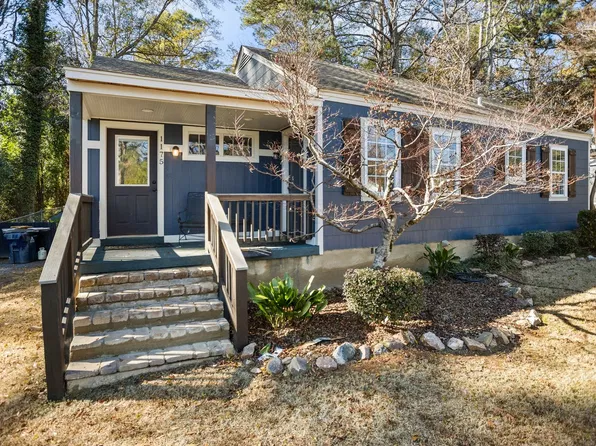 1175 Lakeview Dr, Auburn, AL 36830