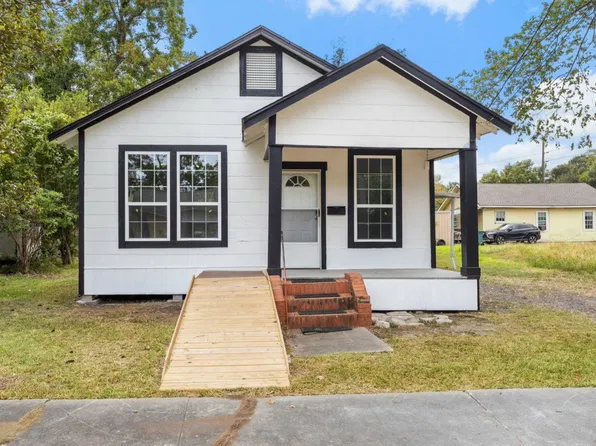 120 Adams St, Beaumont, TX 77705
