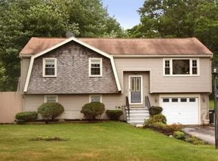 2 Back River Rd, Amesbury, MA 01913
