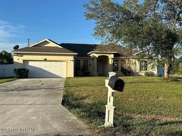 33 Herring Ct, Poinciana, FL 34759