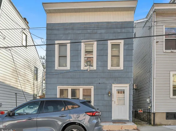 505 W Arch St, Pottsville, PA 17901