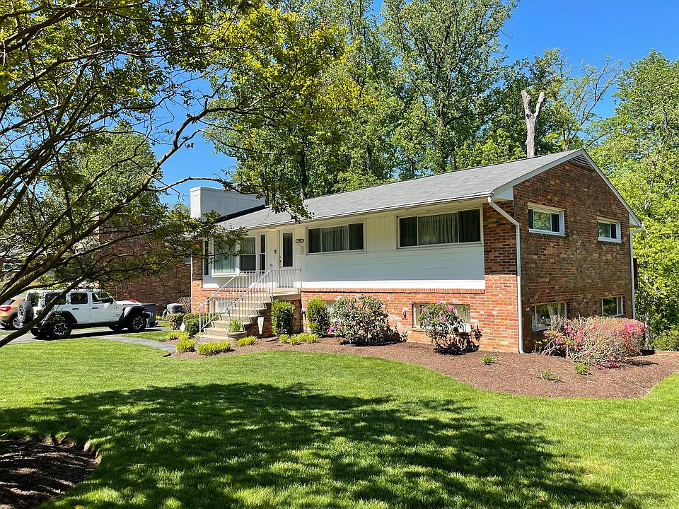 1st image of 3908 Terrace Dr