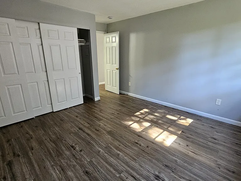 112 Lasalle St #A5 — Photo 5