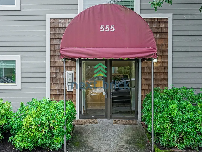 555 Prospect St #4 — Photo 13