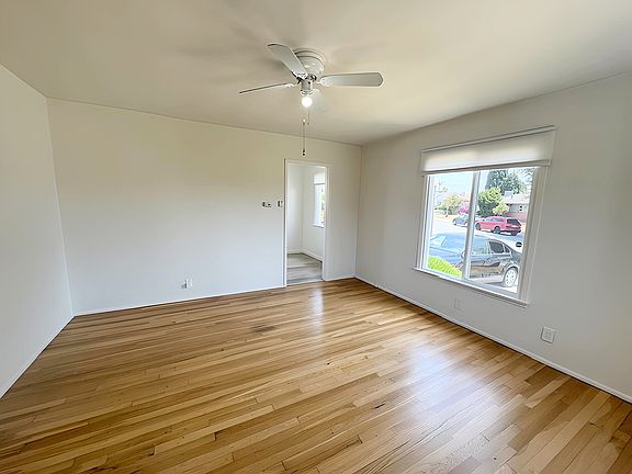 2nd image of 8521 Kittyhawk Ave