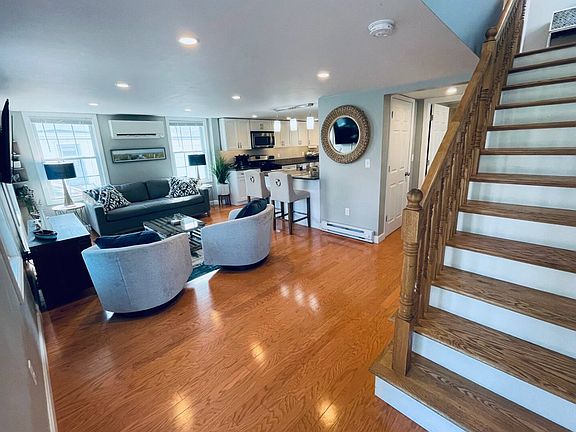 3rd image of 25 Government St APT C