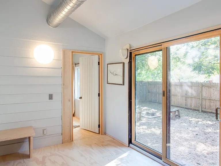 Off kitchen Dining area looking out to fenced in yard